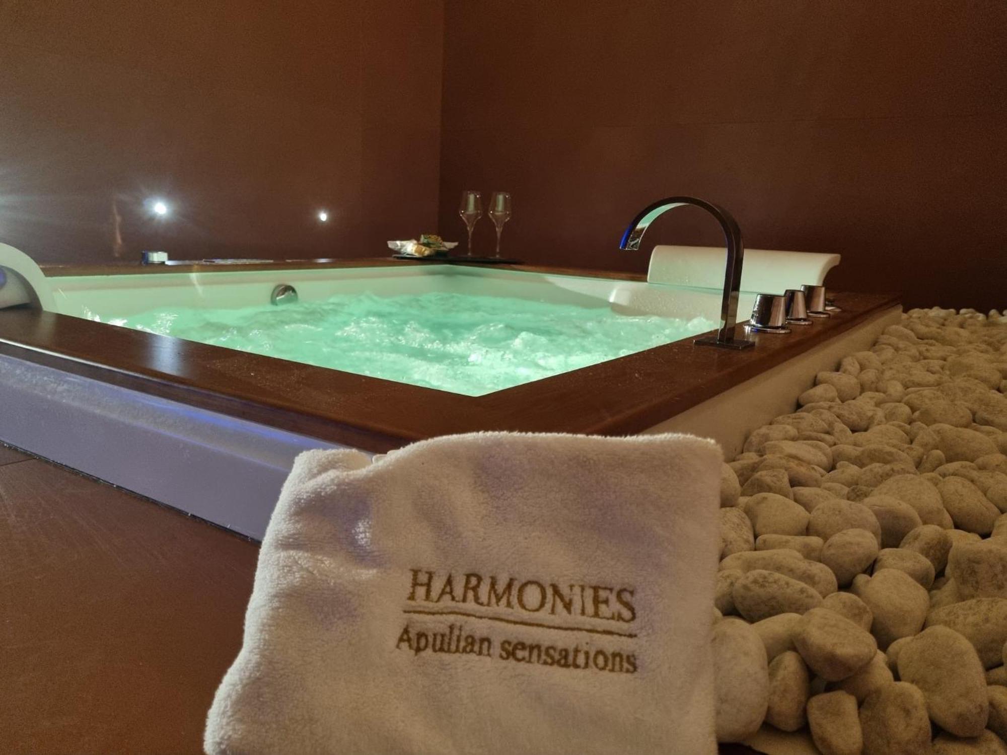 Harmonies Bnb Bari Bagian luar foto
